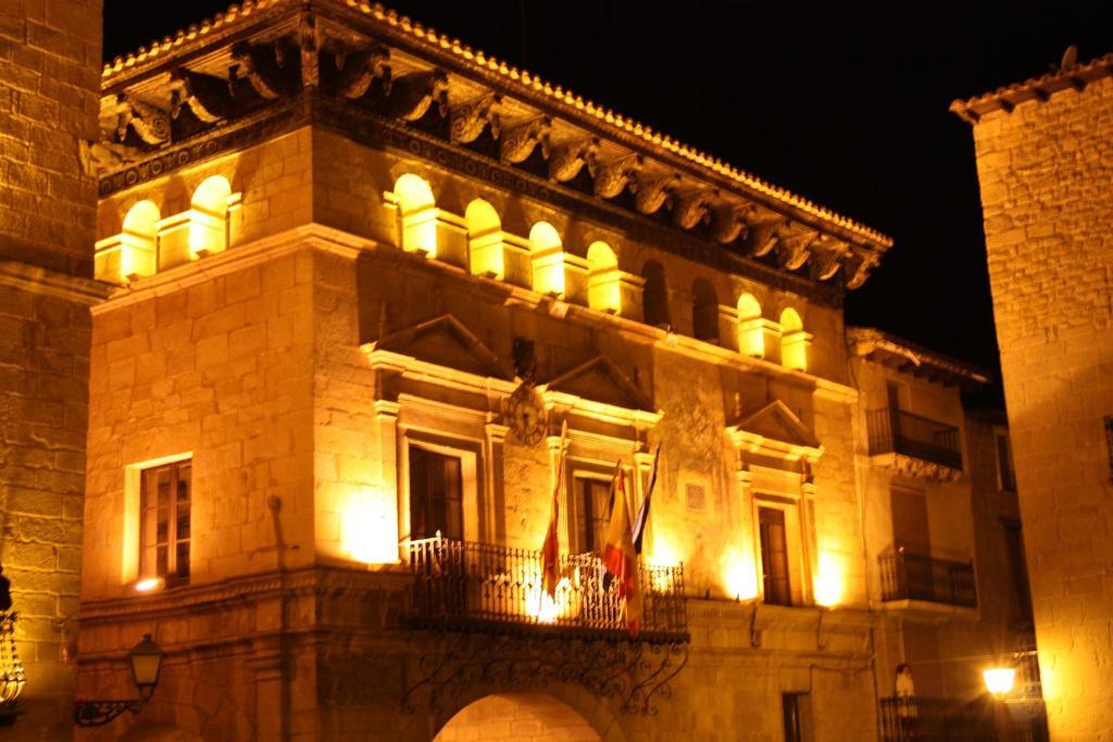 La Casa De Sebastian Guest House Valderrobres Luaran gambar